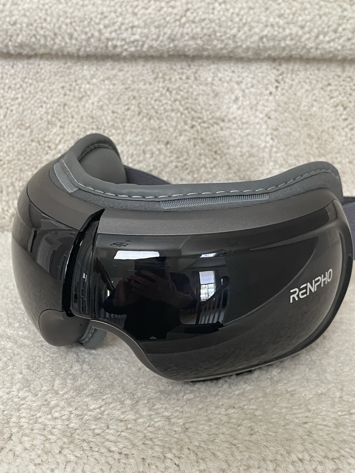 RENPHO Eyeris 3 Eye Massager – Voice Control – Improve Sleeping Quality – Heated