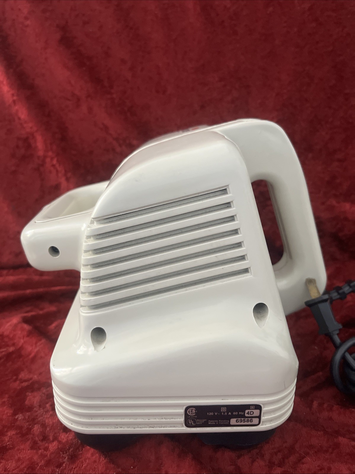 Thumper 1000D Professional Body Massager White Tested Works 120V Handheld