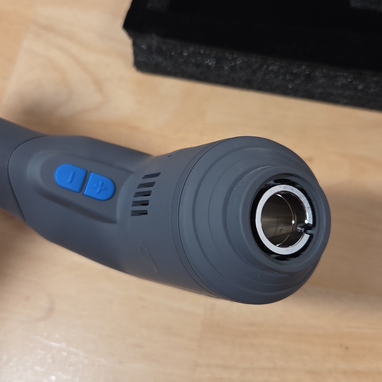 Addaday BioZoom Edge Percussion Massager Gun