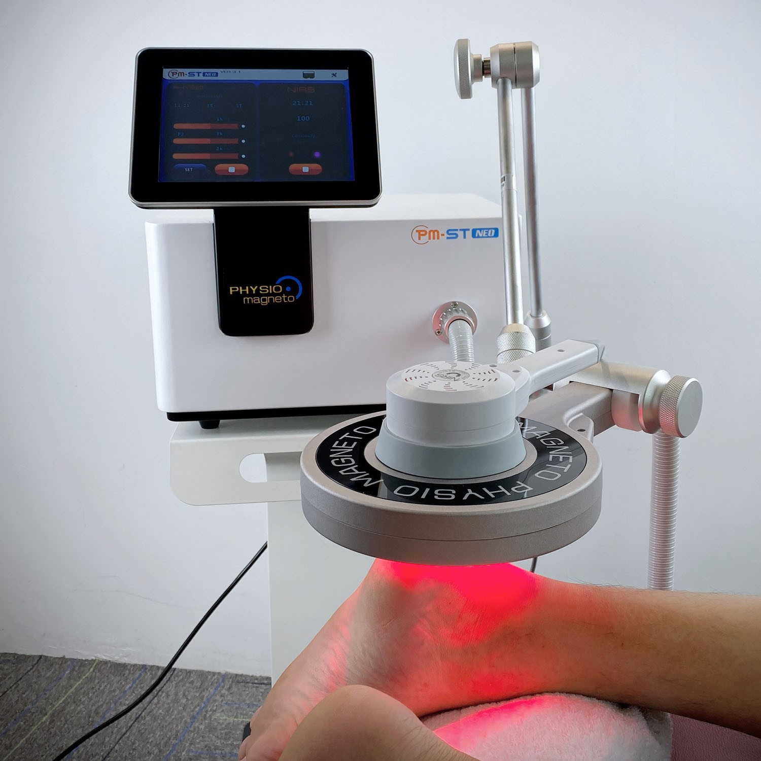 2In1 PMST NIRS PEMF EMTT Physio Magneto Therapy Bone Body Rehabilitation Machine