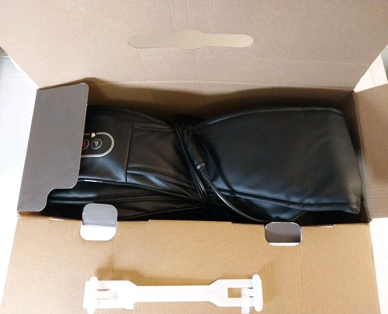 Rotating Massager Naipo Shiatsu 3D w/ Heat Neck Back Shoulder Blk Pre-Owned Boxd