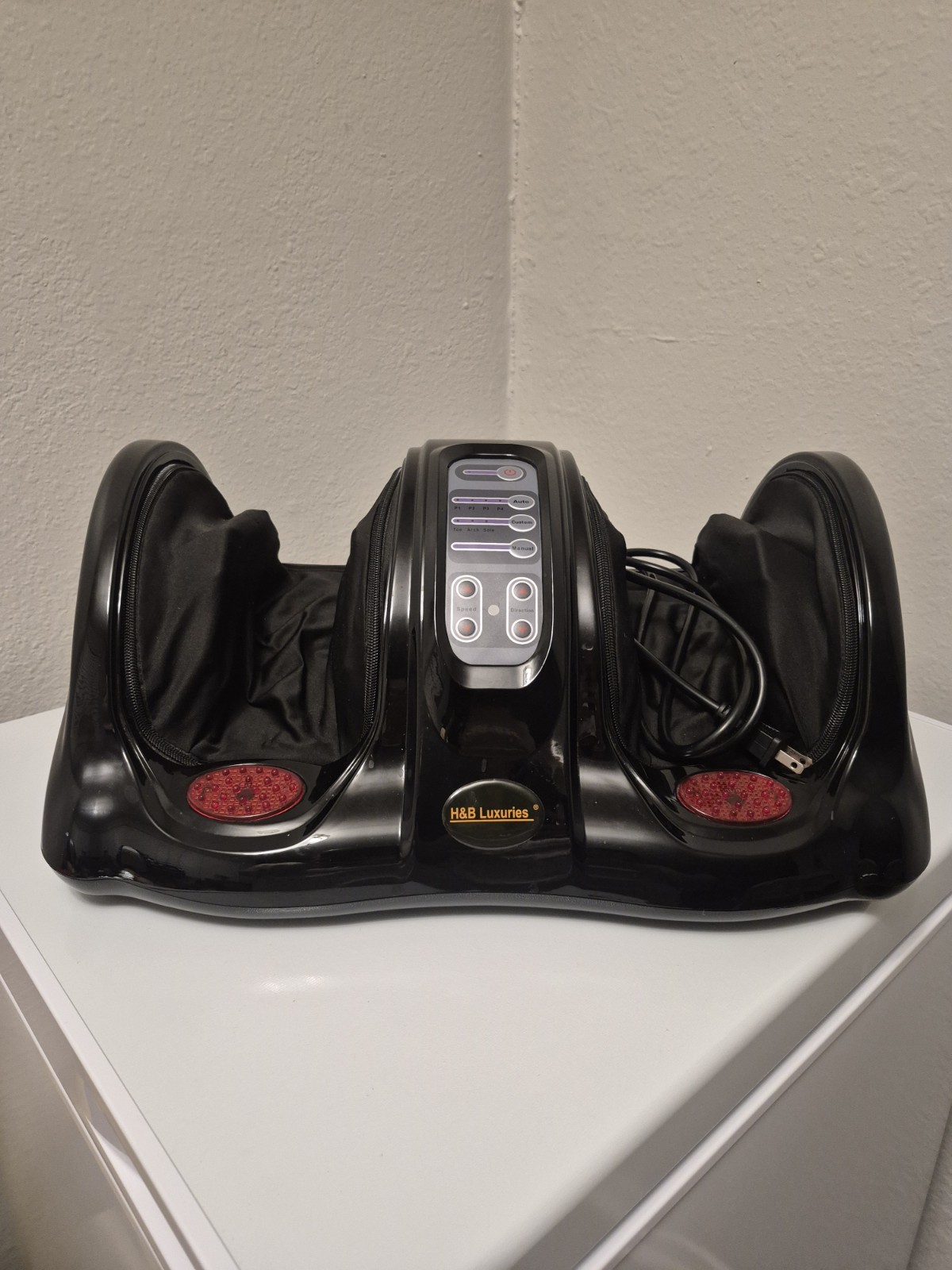 Masajeador de Pies Shiatsu H&B Luxuries con Calor y Rodillos – Negro