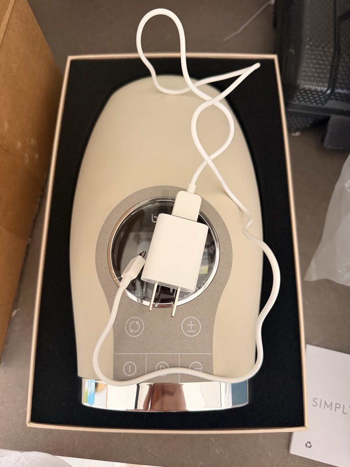 Breo WOWOS Cordless Electric Hand Massager Beige