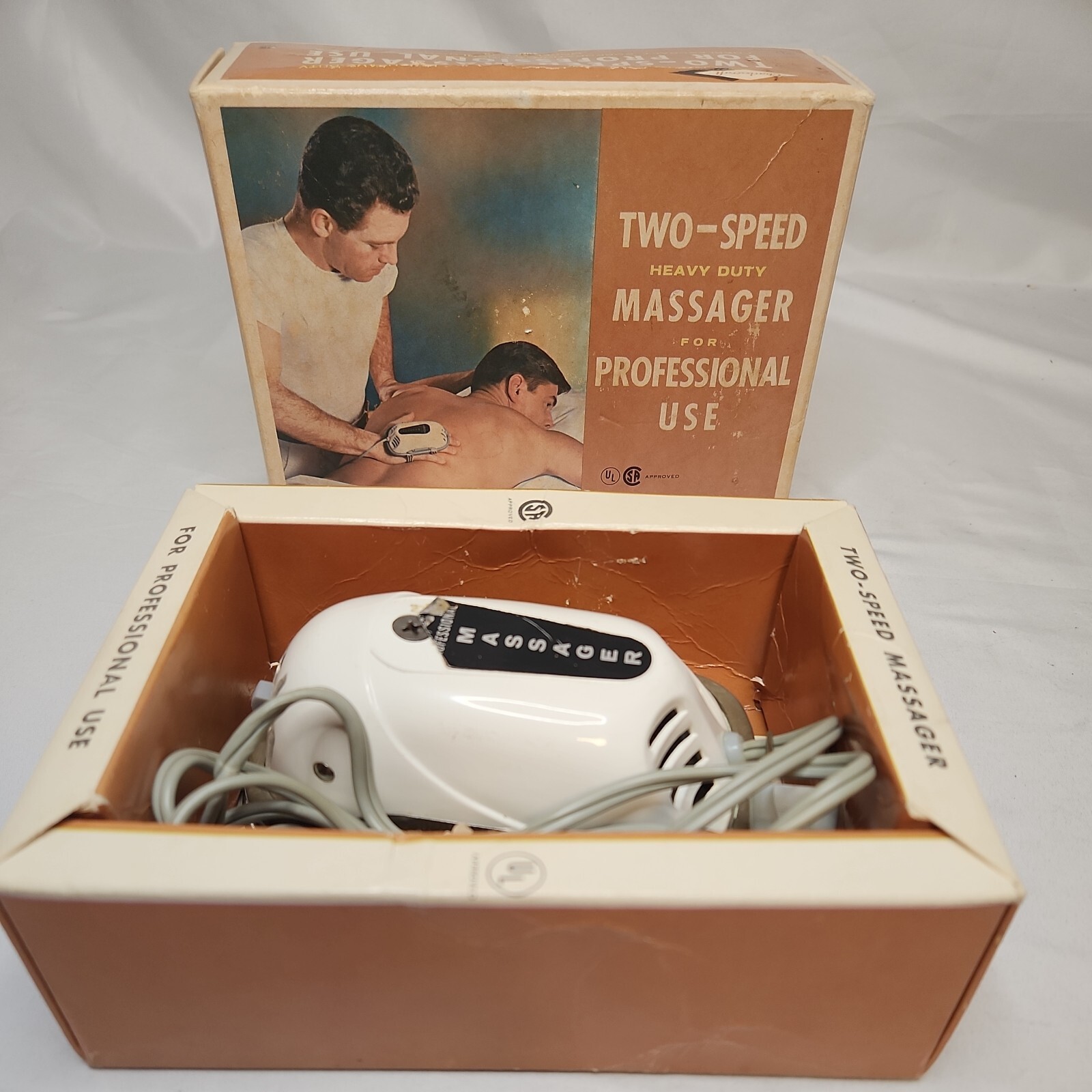 Vintage Charlescraft Two Speed Massager Model CM-95 110 AC With Box Tested