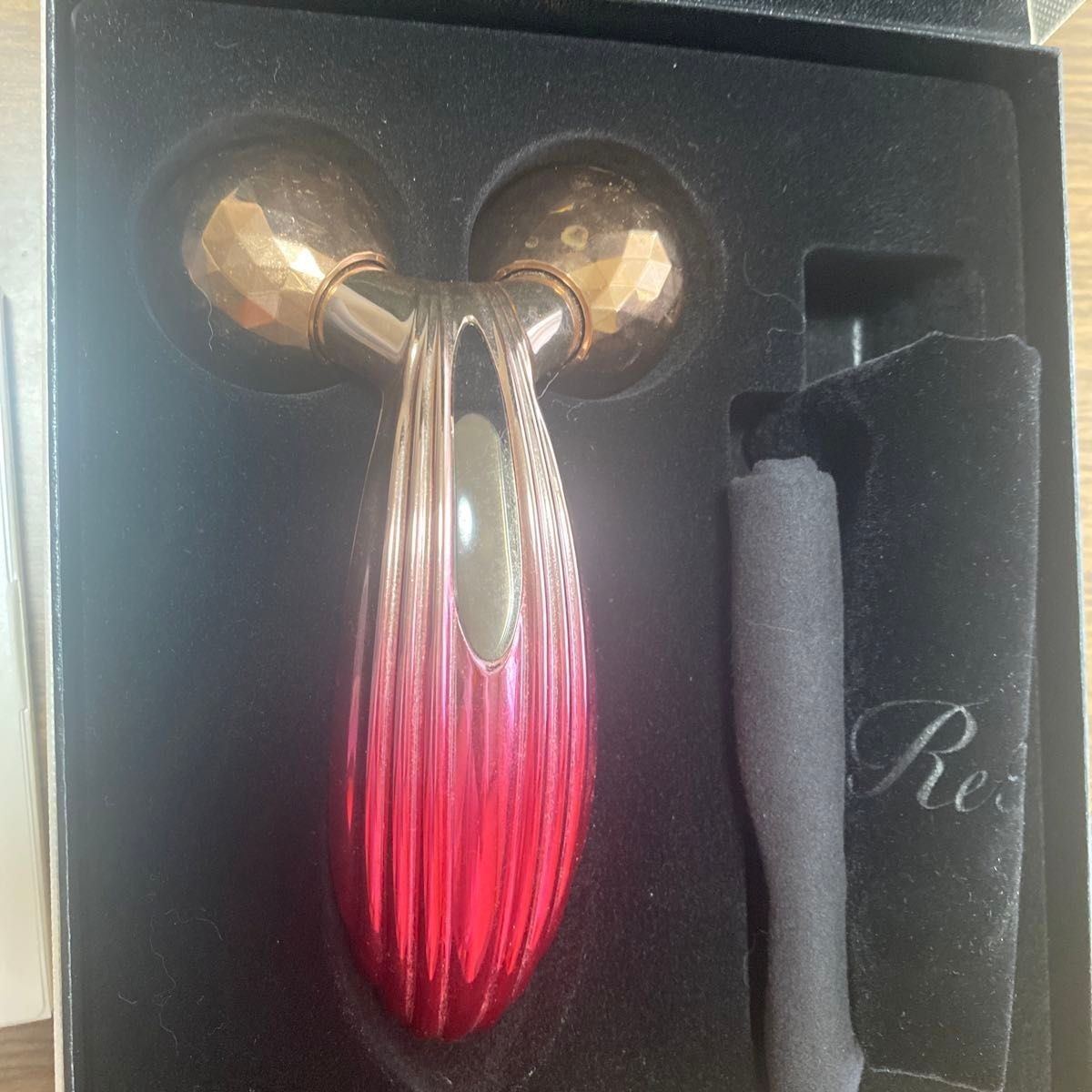 MTG ReFa CARAT RAY Gradient Limited Violet Color Beauty Face Handy Roller Red