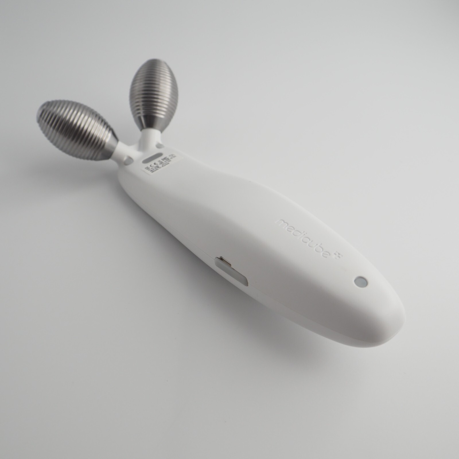 [Near Mint] Medicube Age-R Derma EMS Shot Face Massager Beauty Device