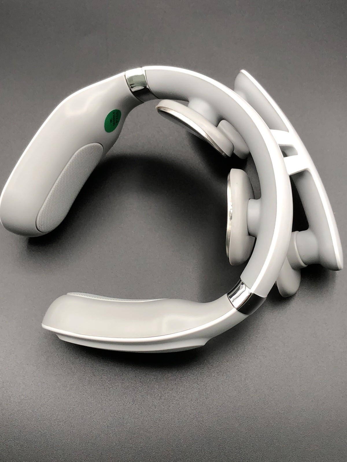 New In Box Smart Neck Cervical Massager JT-008 White Pain Relief Vibrating