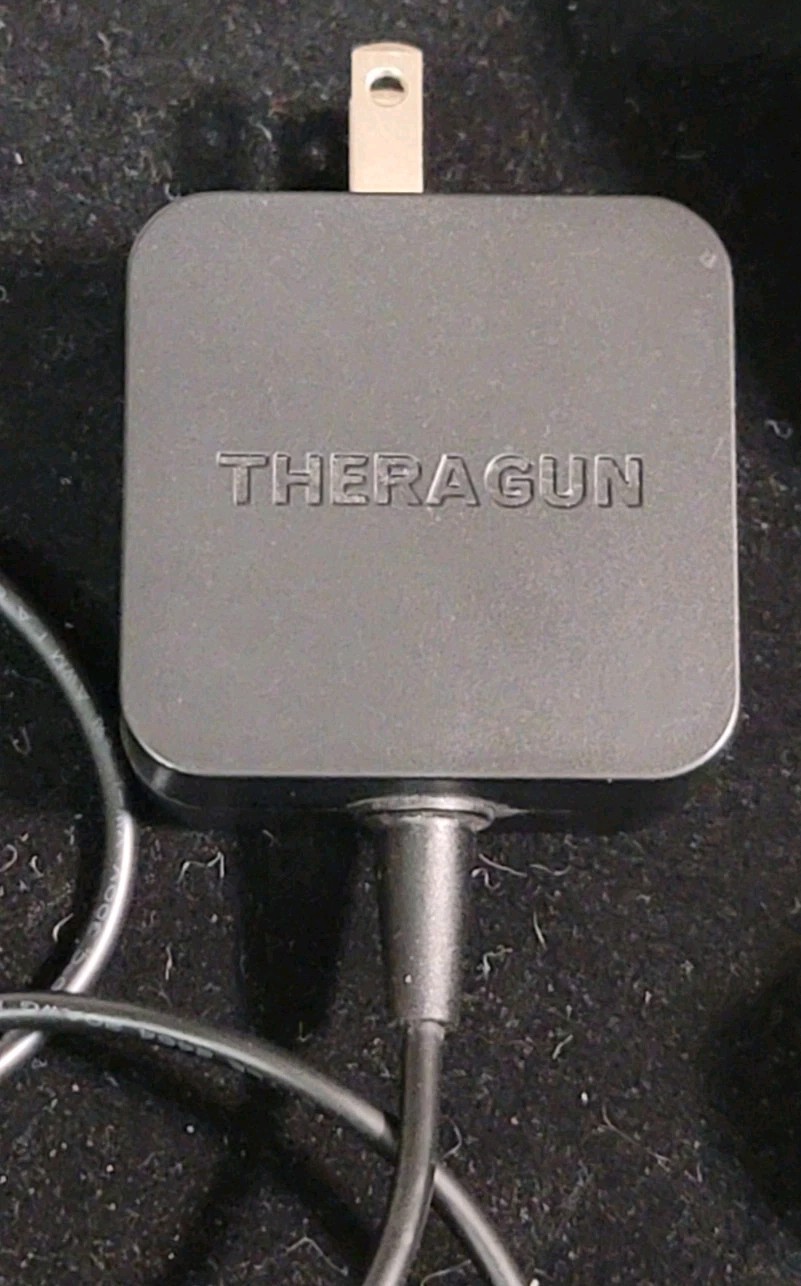 Theragun Mini Handheld Therabody Percussion Muscle Massager 3 Speed w/cord EUC