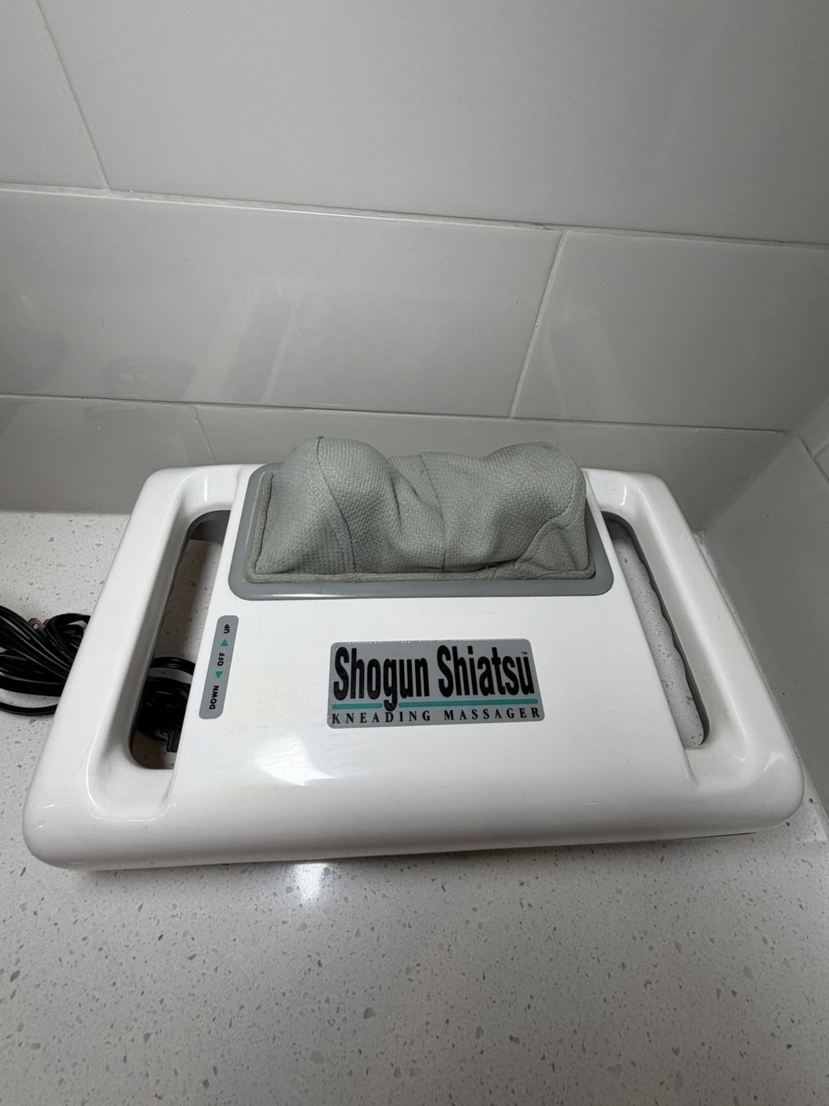 Shogun Shiatsu Kneading Massager SM-444 HoMedics Dual Direction Works Great