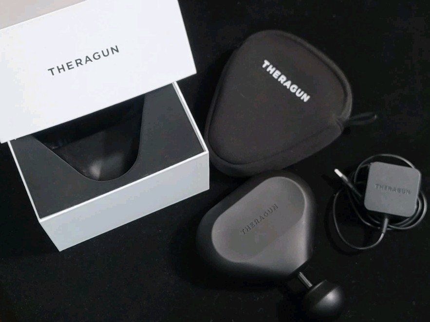 Theragun Mini Handheld Therabody Percussion Muscle Massager 3 Speed w/cord EUC