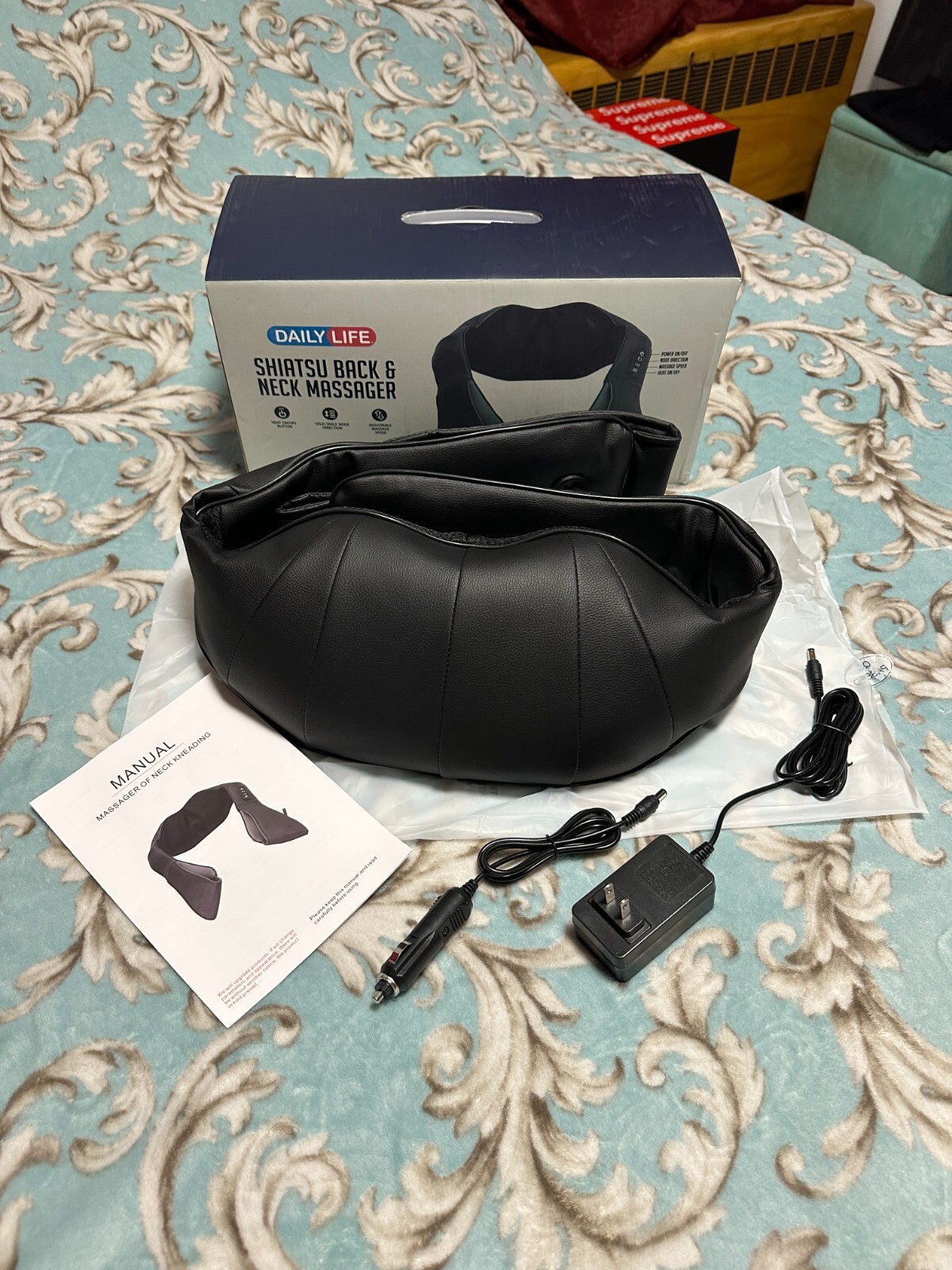 DAILY LIFE SHIATSU BACK & NECK MASSAGER WITH HEAT / DEEP KNEADING / ZC-3002