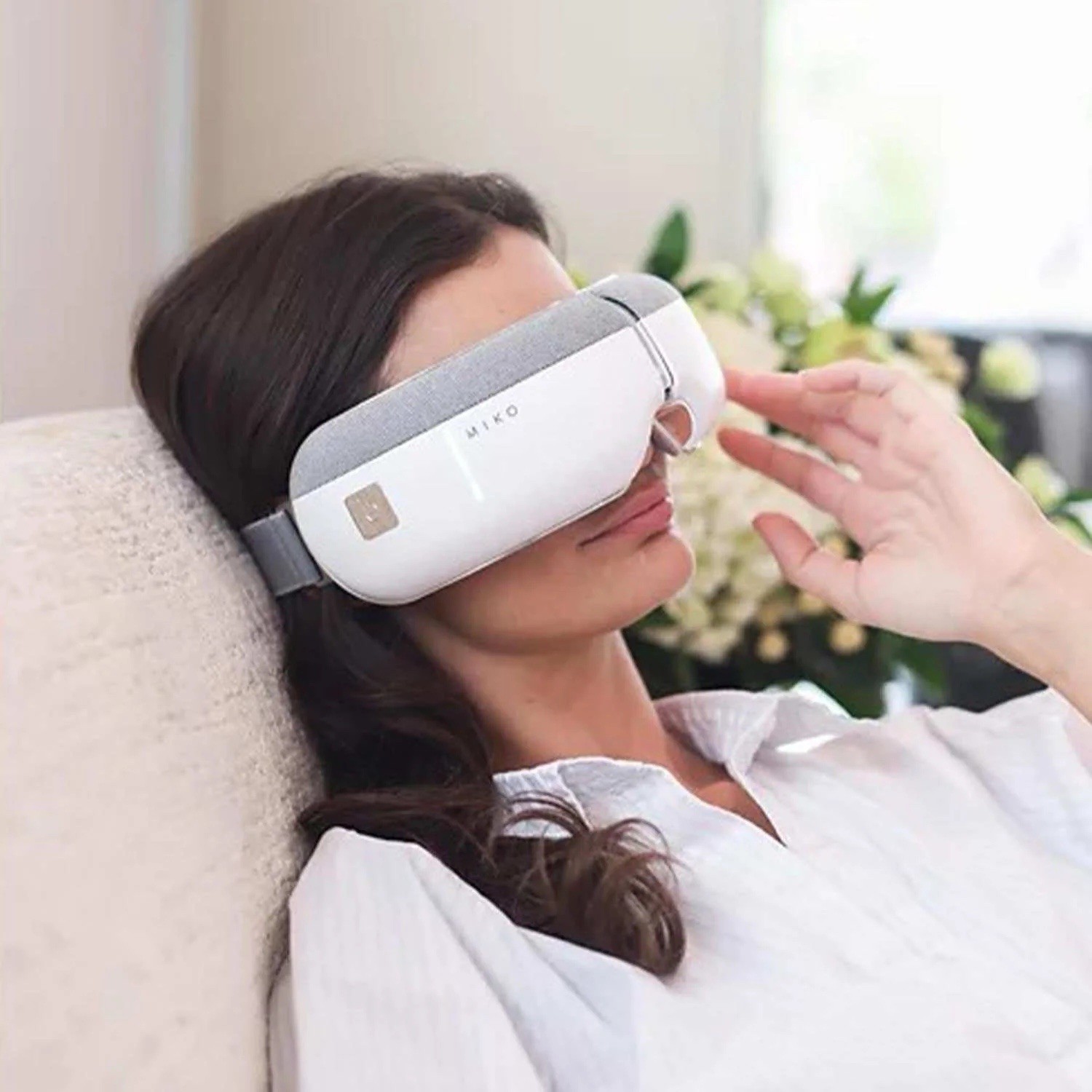 Miko Gaze Smart Eye Massager Heat, Air Pressure, Bluetooth, 4 Modes NEW in Box