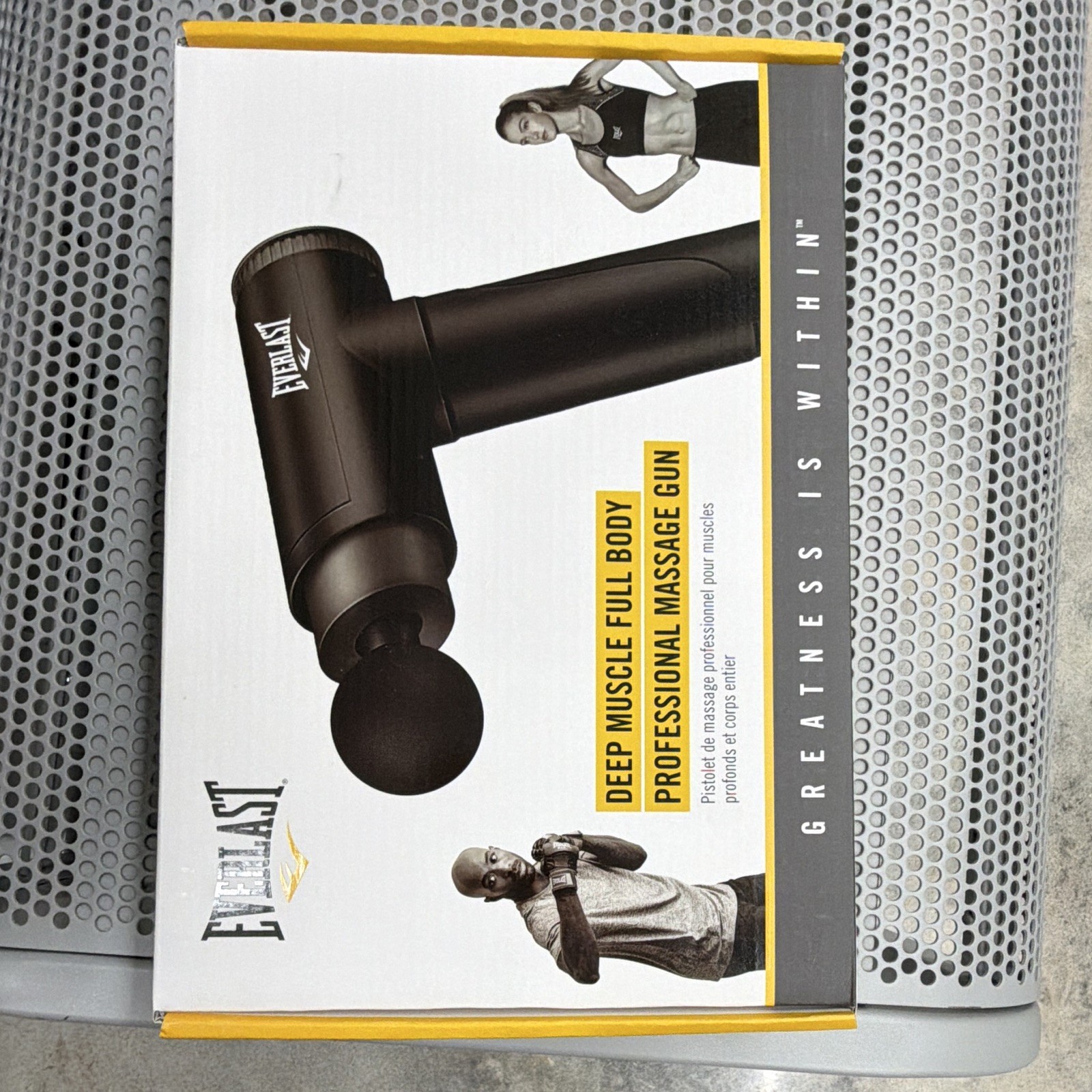 Everlast Deep Muscle Percussion Massage Gun Full Body Black EV-M01-BK 4 Heads