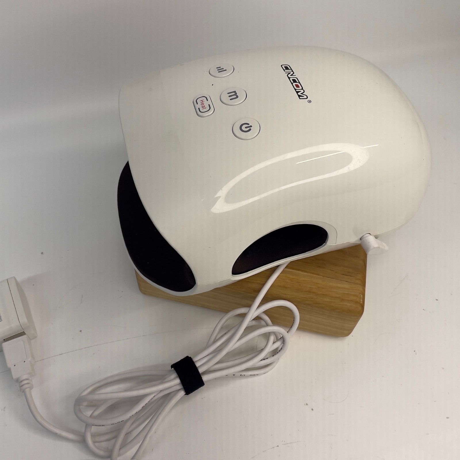 Cincom CM-026H Cordless Hand Massager with Heat – White | Arthritis Relief