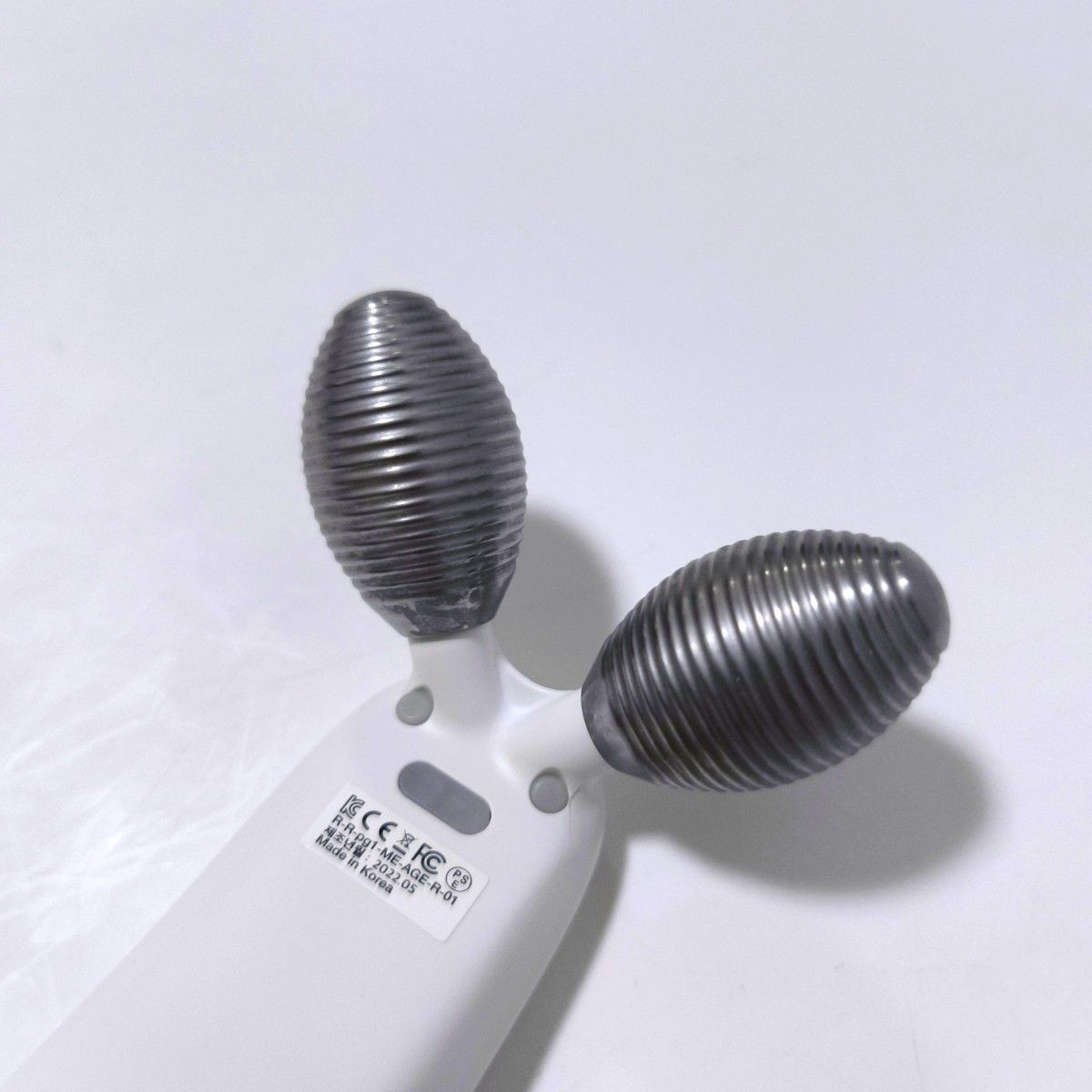Medicube Age-R Derma EMS Shot Face Massager Beauty Device Near MINT w/Manual