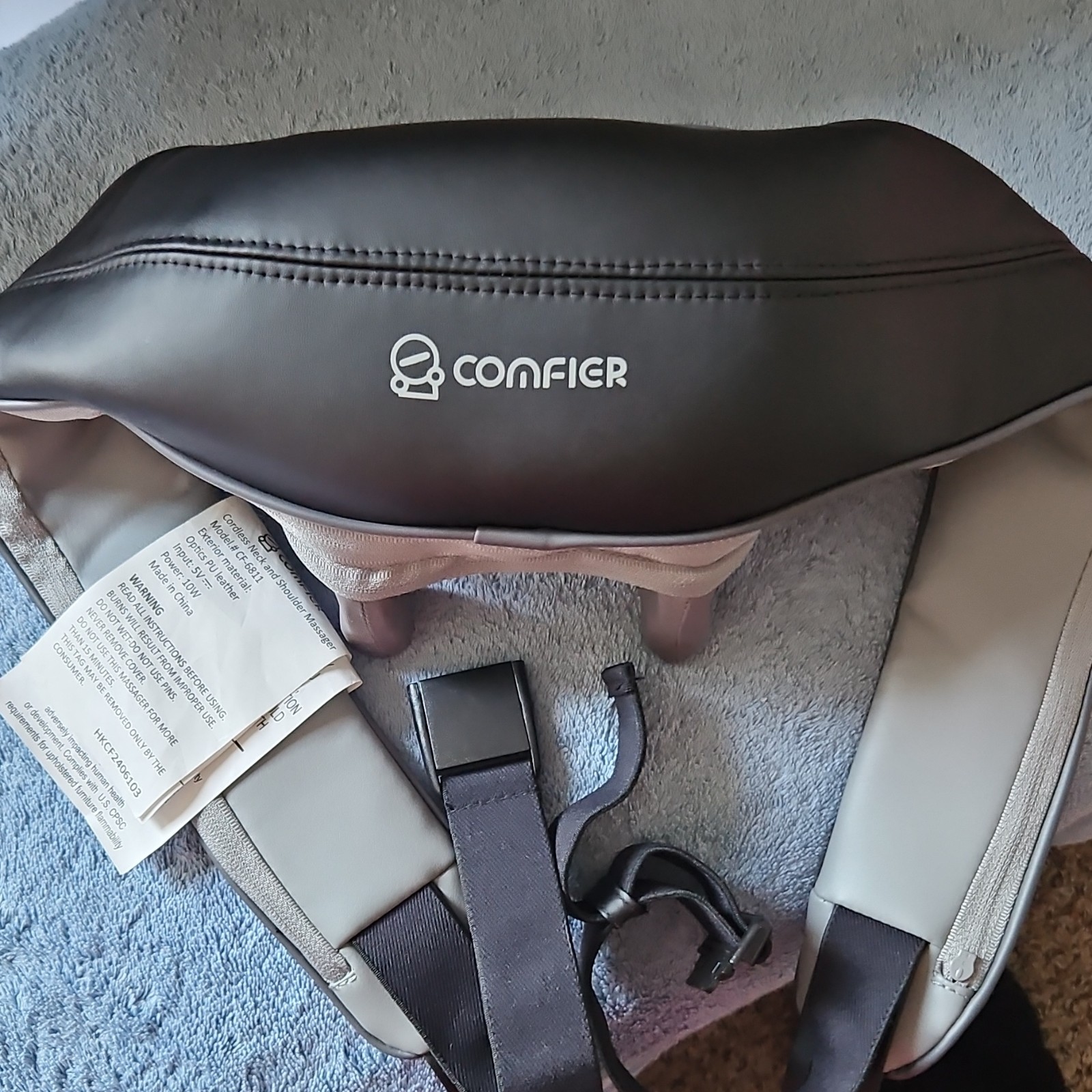Comfier Cordless Neck and Shoulder Massager CF-6811 PU Leather Black USB
