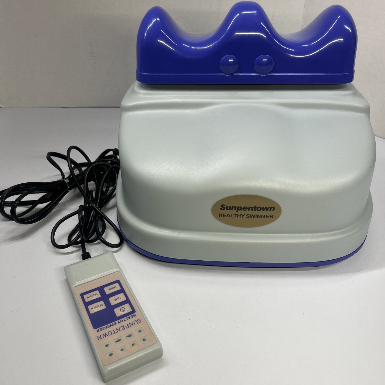 Sunpentown Healthy Swinger AB-07 Electronic Chi Machine Exerciser Massager