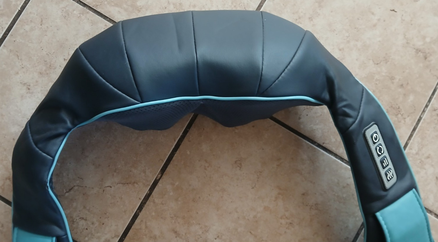 InvoSpa Neck Back Massager w/ Heat Deep Kneading Model *JC-668*- NO POWER SUPPLY