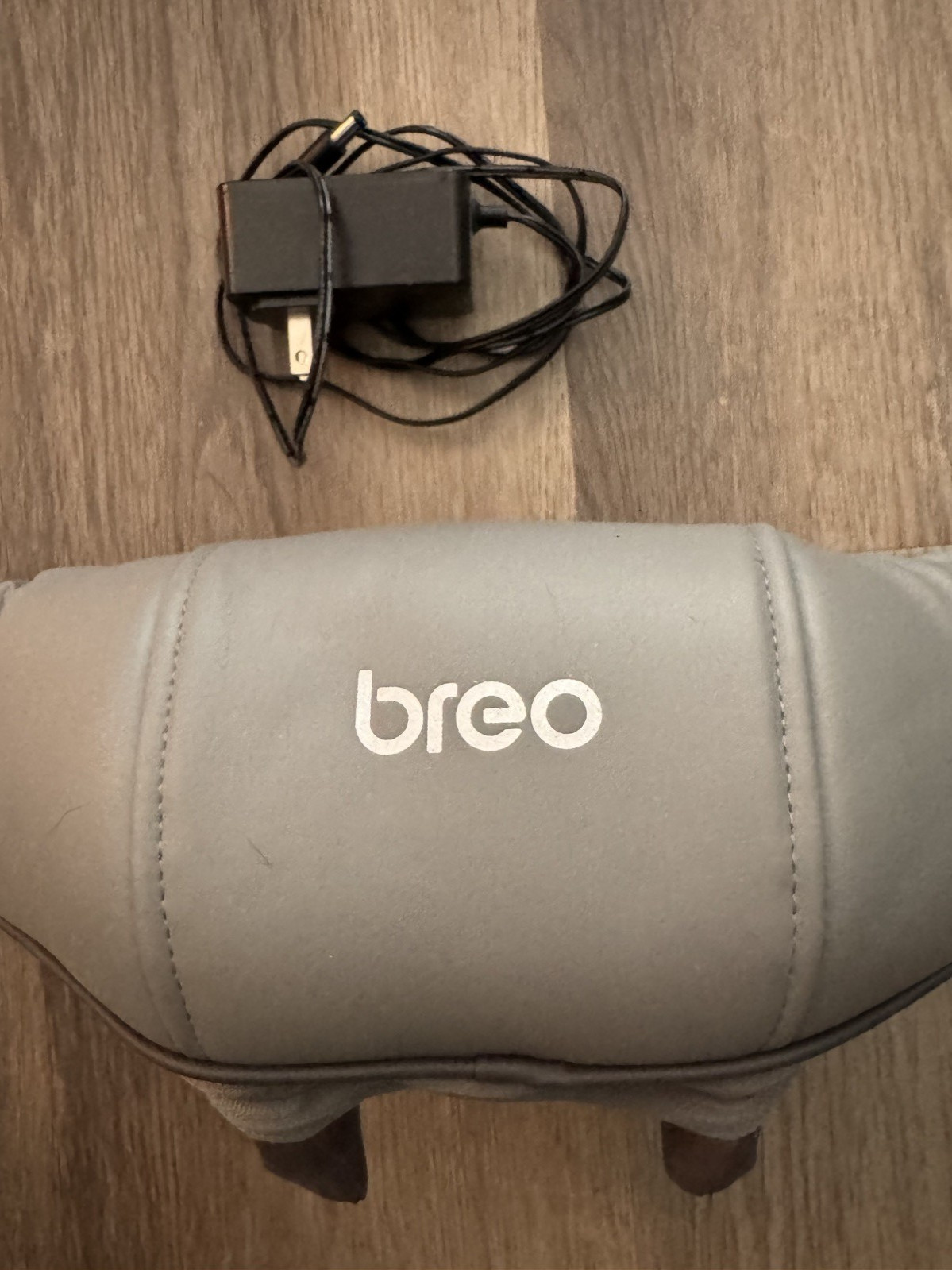 Breo N5 Mini Neck Massager 5D Shiatsu Deep Tissue Shoulder Heat Wearable