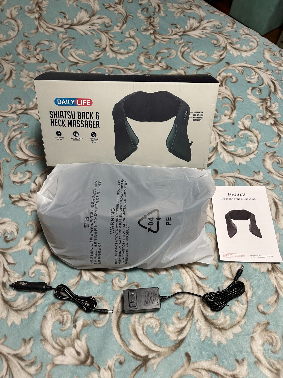 DAILY LIFE SHIATSU BACK & NECK MASSAGER WITH HEAT / DEEP KNEADING / ZC-3002