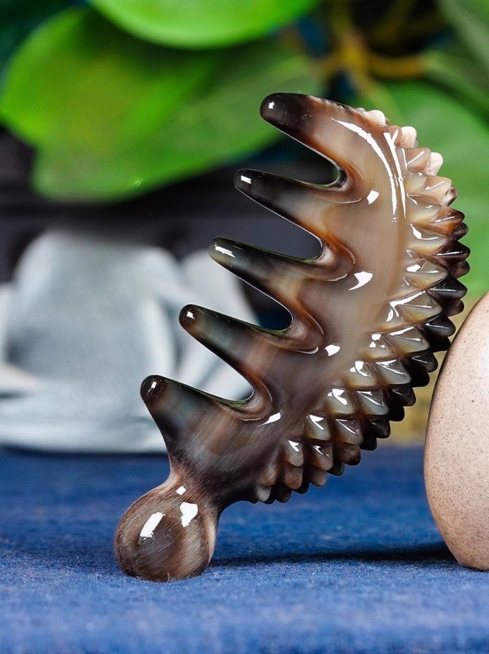 Natural White Buffalo Horn Black Diamond Hedgehog Five-tooth Comb Gua Sha Tool