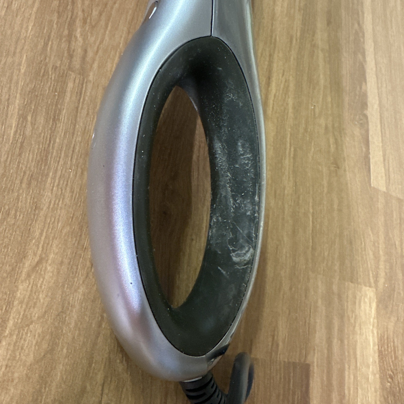 Brookstone Max 2 Dual Node Percussion Massager 3 Program 5 Speeds Read Full Desc
