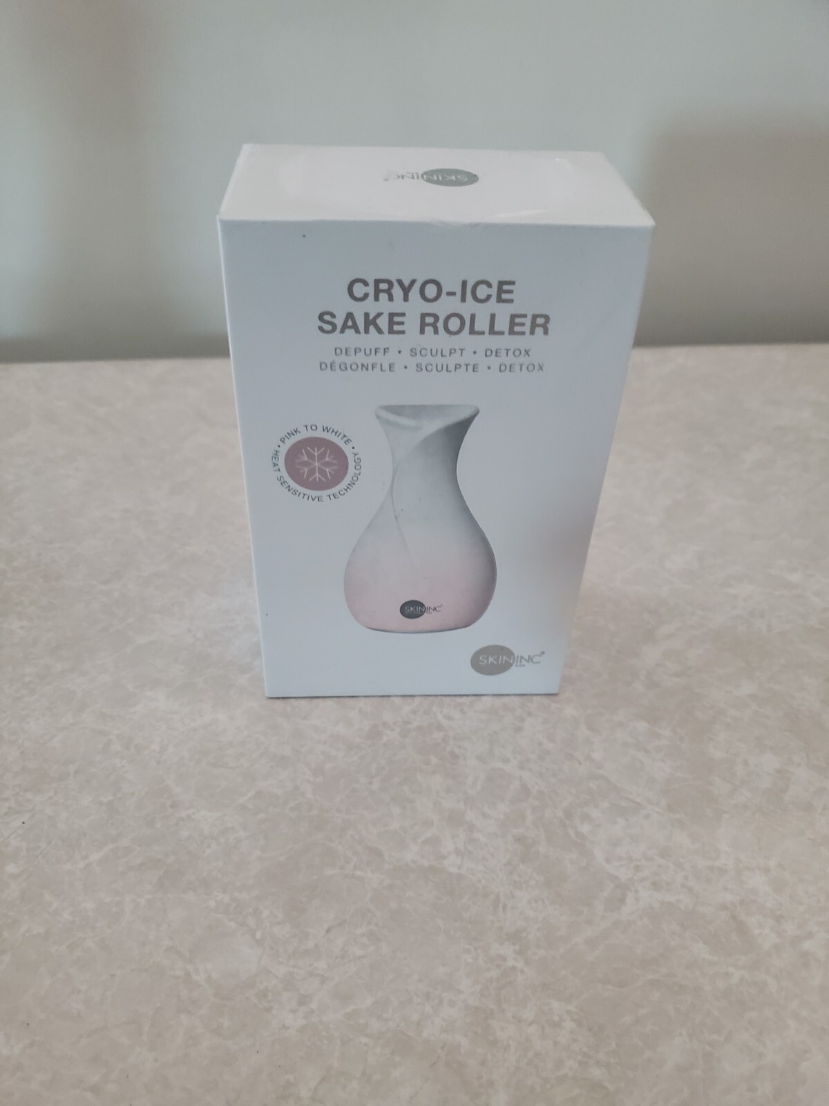 SkinInc Sculpting & Depuffing CRYO-ICE SAKE ROLLER – Sealed & New