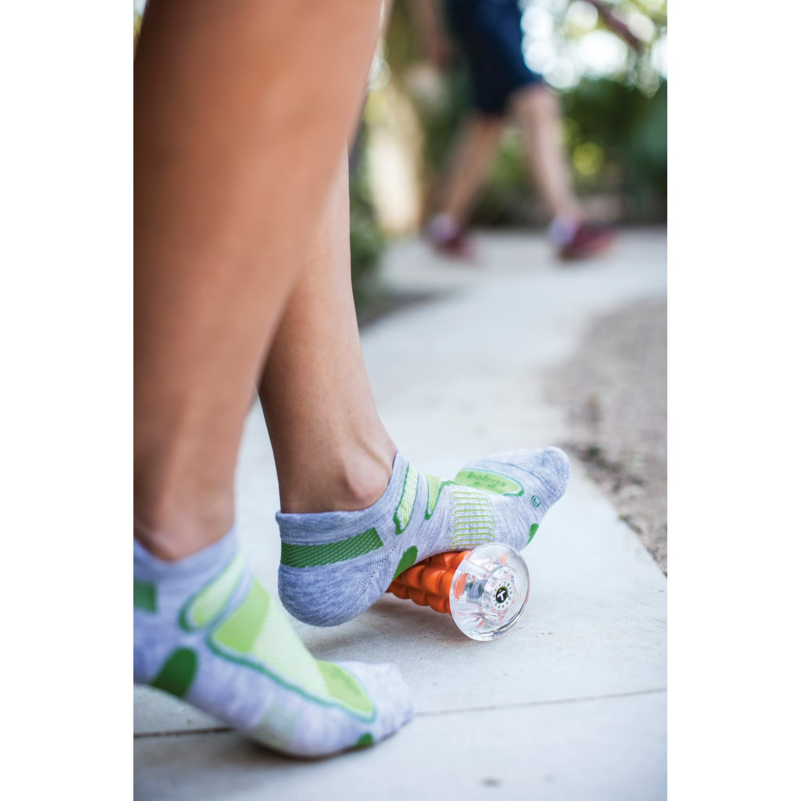 TRIGGERPOINT TRIGGER POINT PERFORMANCE NANO FOOT ROLLER MASSAGER – ORANGE