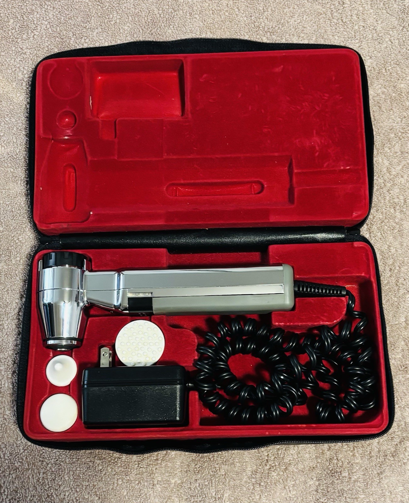 Vintage Sonic Massager 3 Massage Heads & Zipper Case& Tested Working