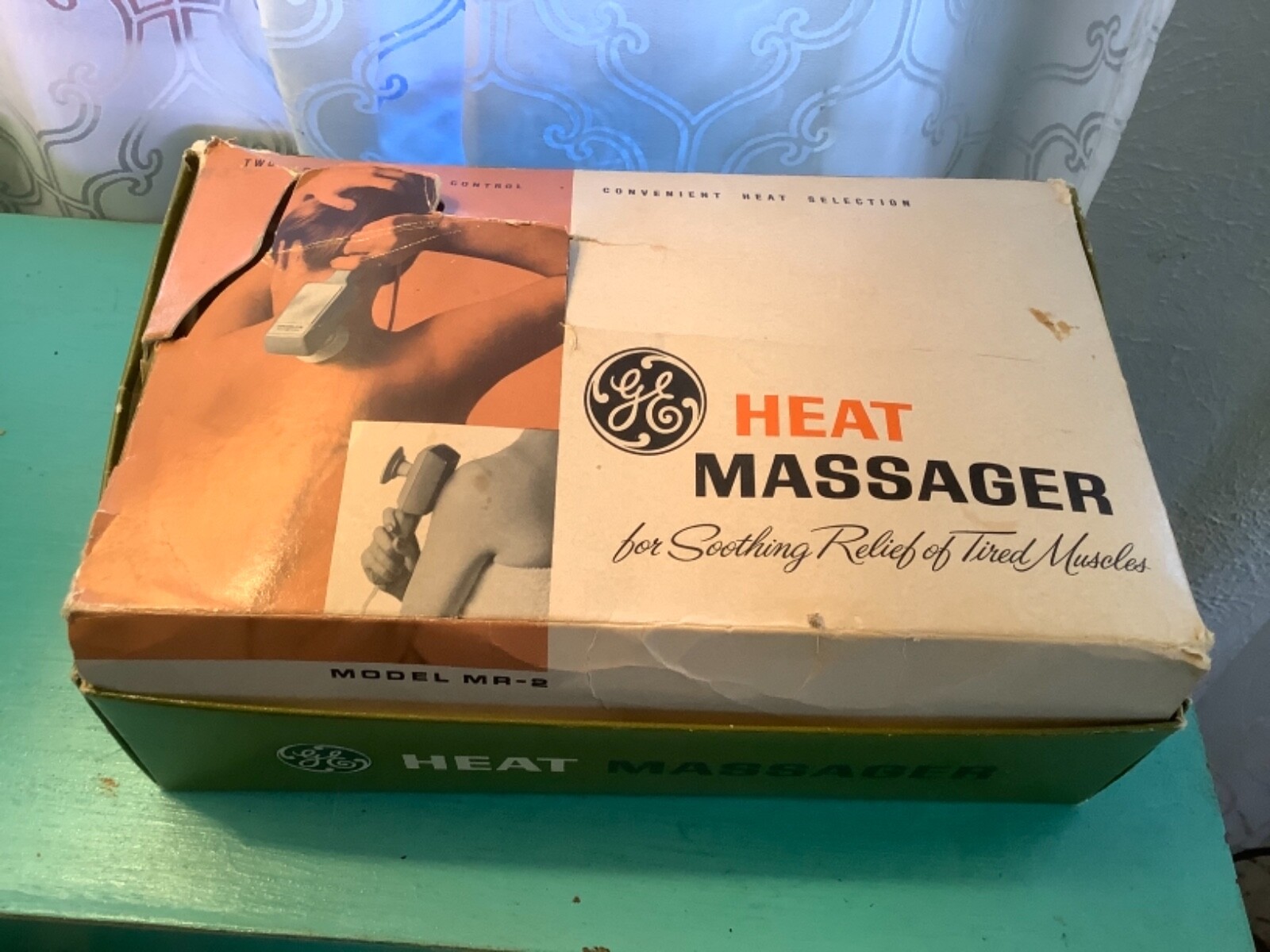 GE VTG Heat Massager Vibrator MR-2 Box & Attachments vibrating 1970’s