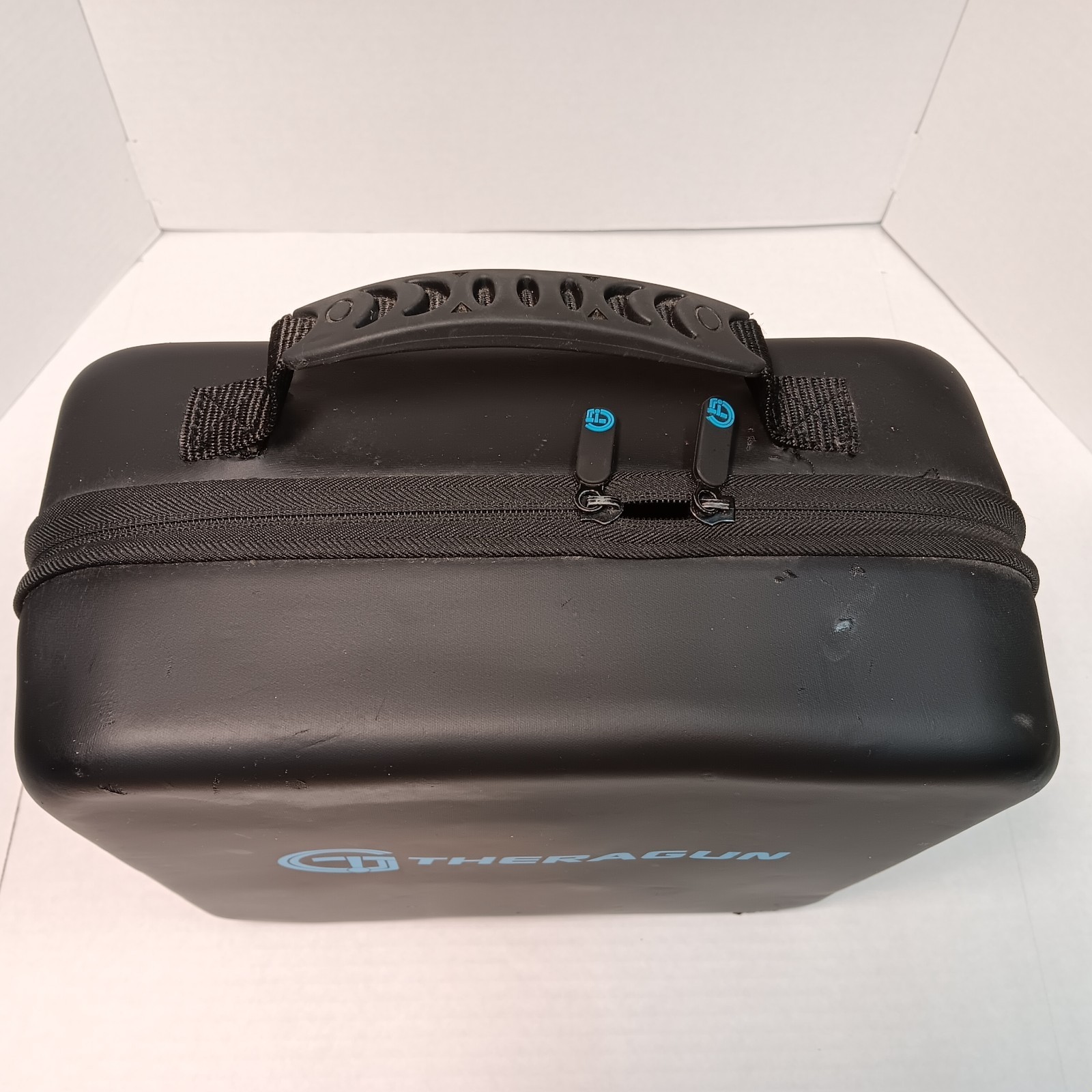 Theragun G2 Pro Massage Gun 1st Gen w/ 2 Batteries, Charger, Case & 3 Attachment