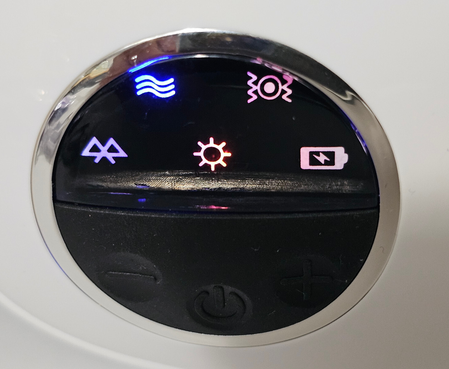 Rechargeable Eye Massager with Heat & Vibration – Bluetooth Music – Open Box