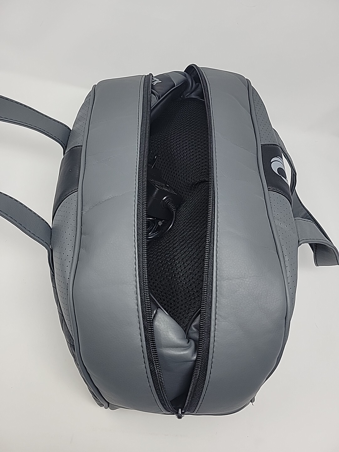 RESTECK Electric Shiatsu Neck/Shoulder/Back Massager W/Heat-Fingertip Controls