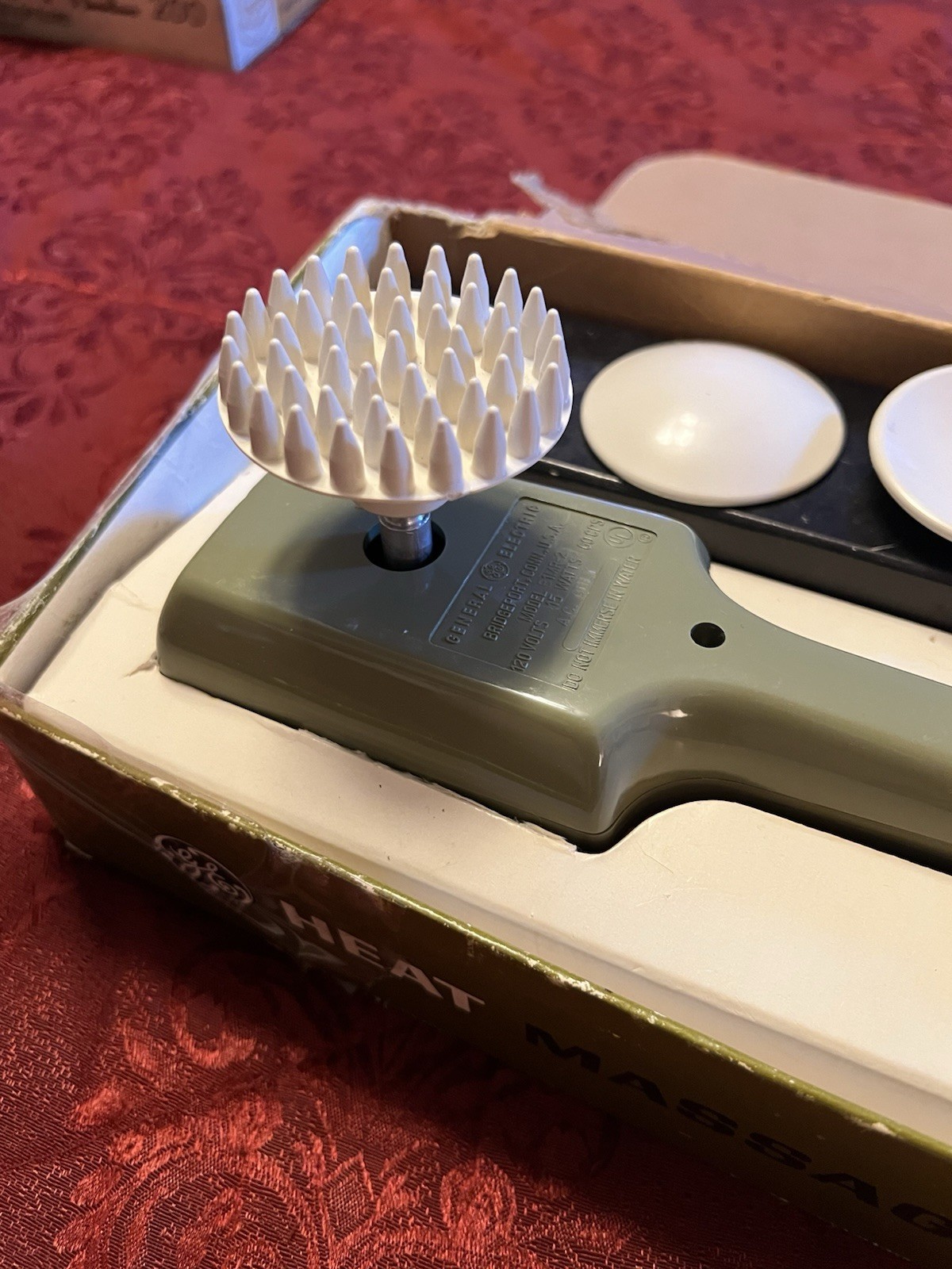 GE VTG Heat Massager Vibrator MR-2 Box & Attachments vibrating 1970’s