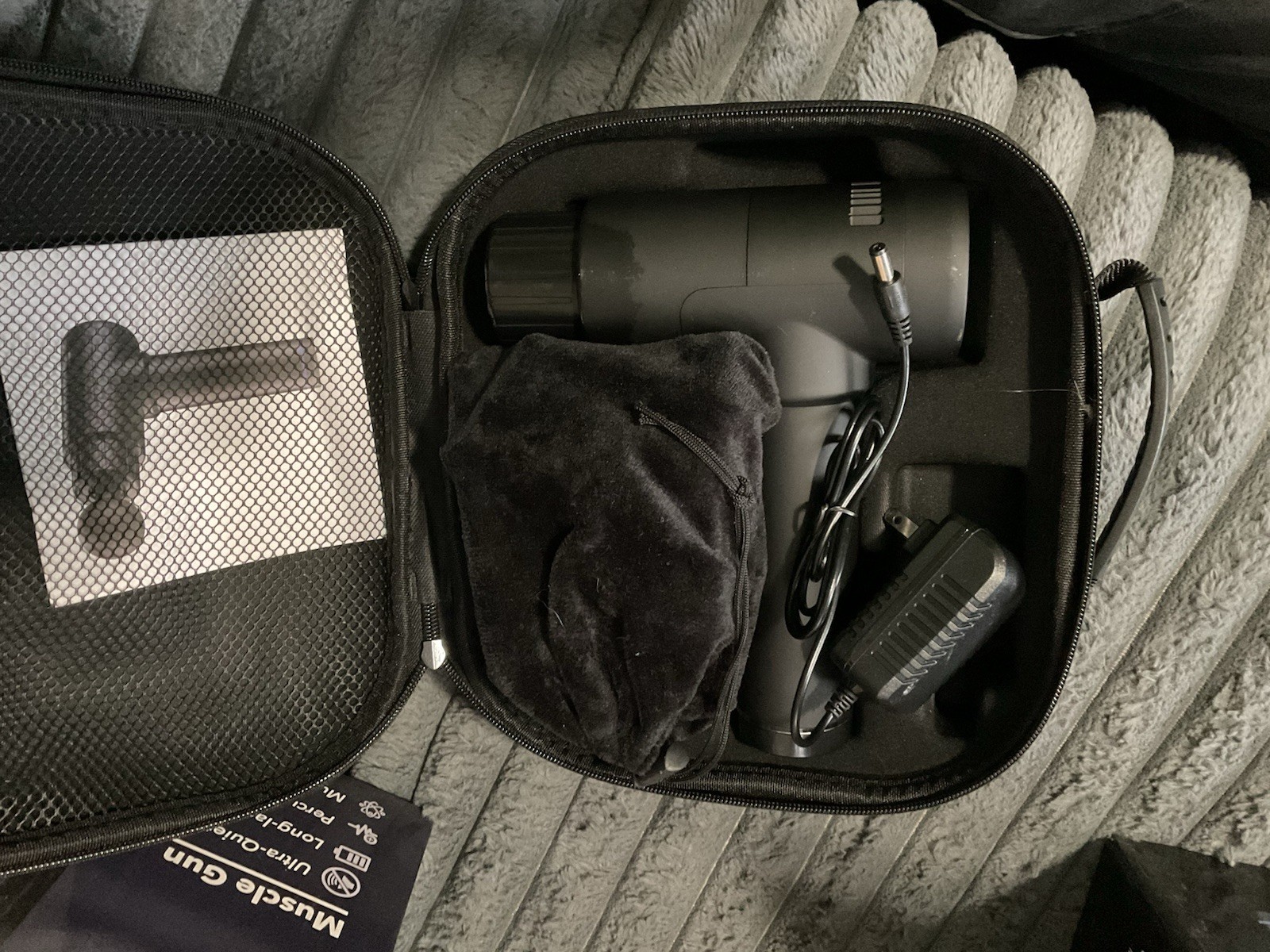 Youdge Massage Gun 7 Heads Cordless Lightweight Multiple Speeds with Carry Case