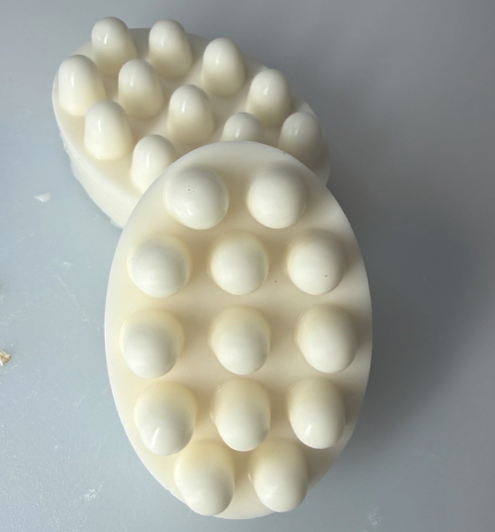 Handmade Soap Massage Bar – Goat Milk, Oats and Almond Oil . Deep Hydration