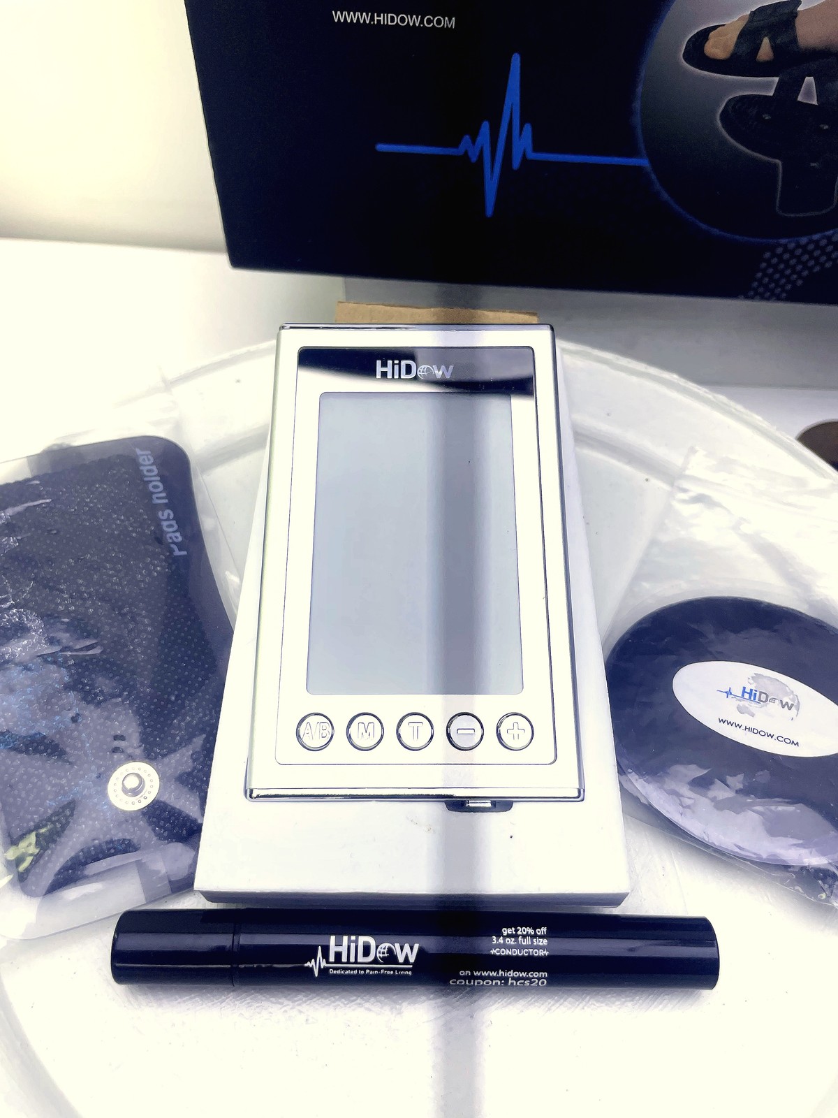 HiDow XPDS 18 TENS EMS Muscle Stimulator & Foot Massager Bundle New in Box