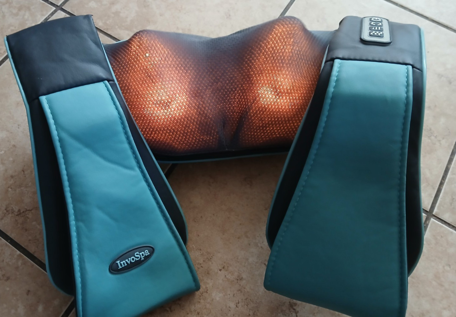 InvoSpa Neck Back Massager w/ Heat Deep Kneading Model *JC-668*- NO POWER SUPPLY