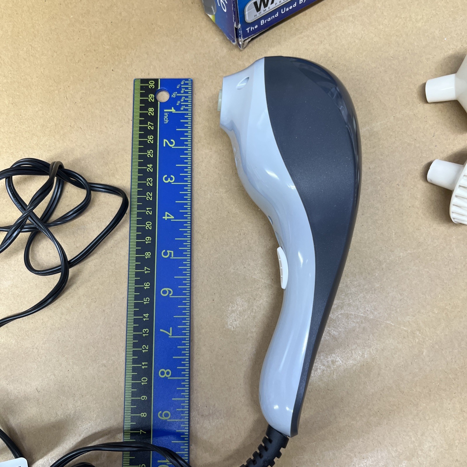 Wahl 4120-600 Two Speed All-Body Massager Compact Design & 4 Attachments