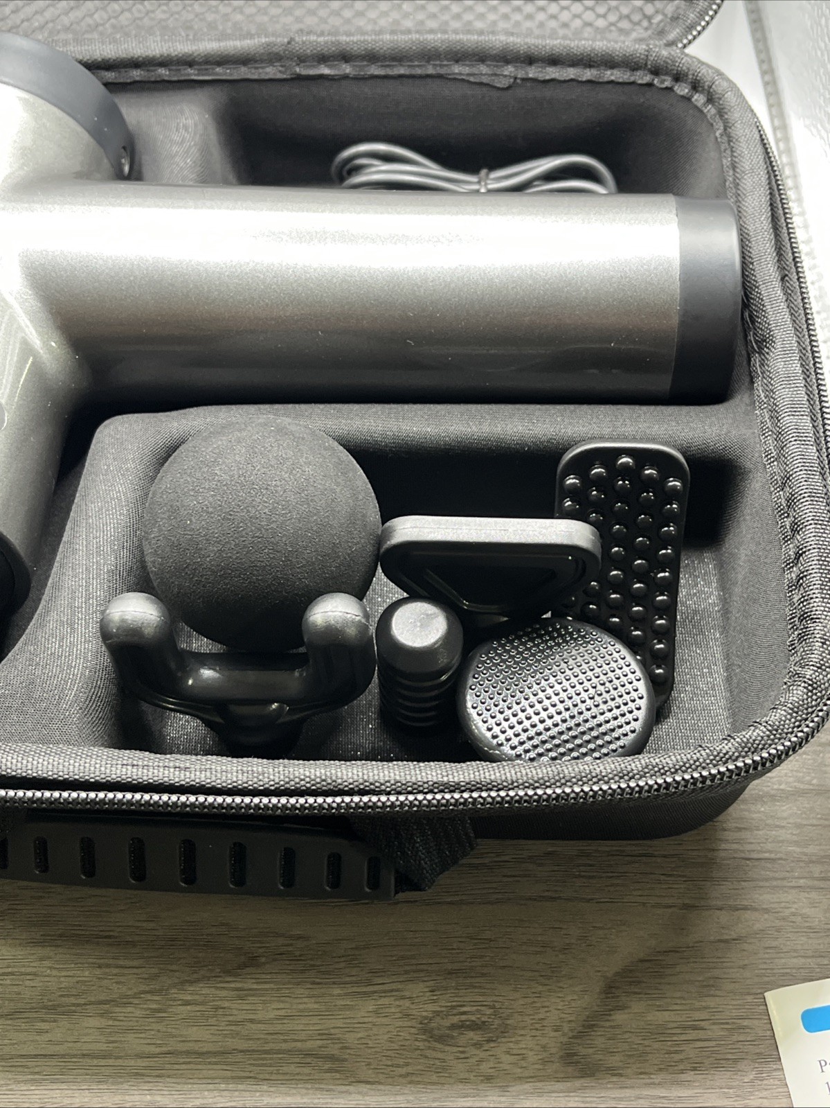 Aerlang EM8 Massage Gun Deep Tissue Percussion Massager + Extras for Pain Relief