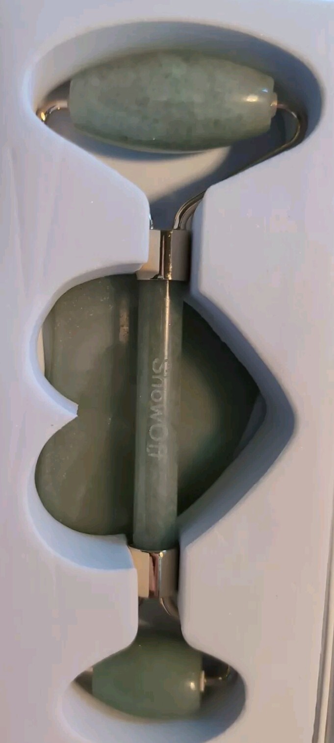 Herbivore Jade Facial Roller Green & Gold Full Size NIB + Dust Bag