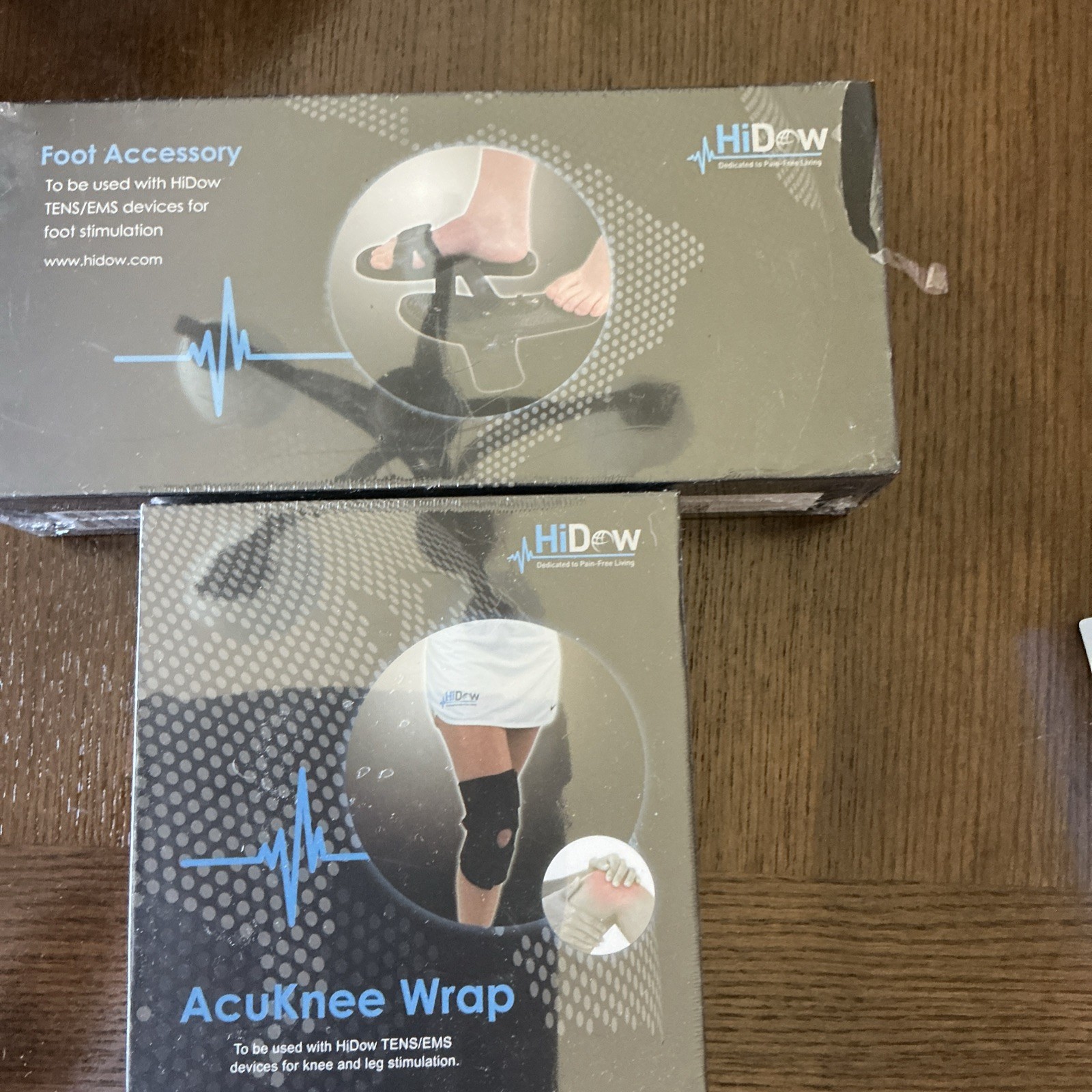HiDow Pro touch 6-12 TENS & EMS With 4 Accessories Knee, Shoulder, etc.