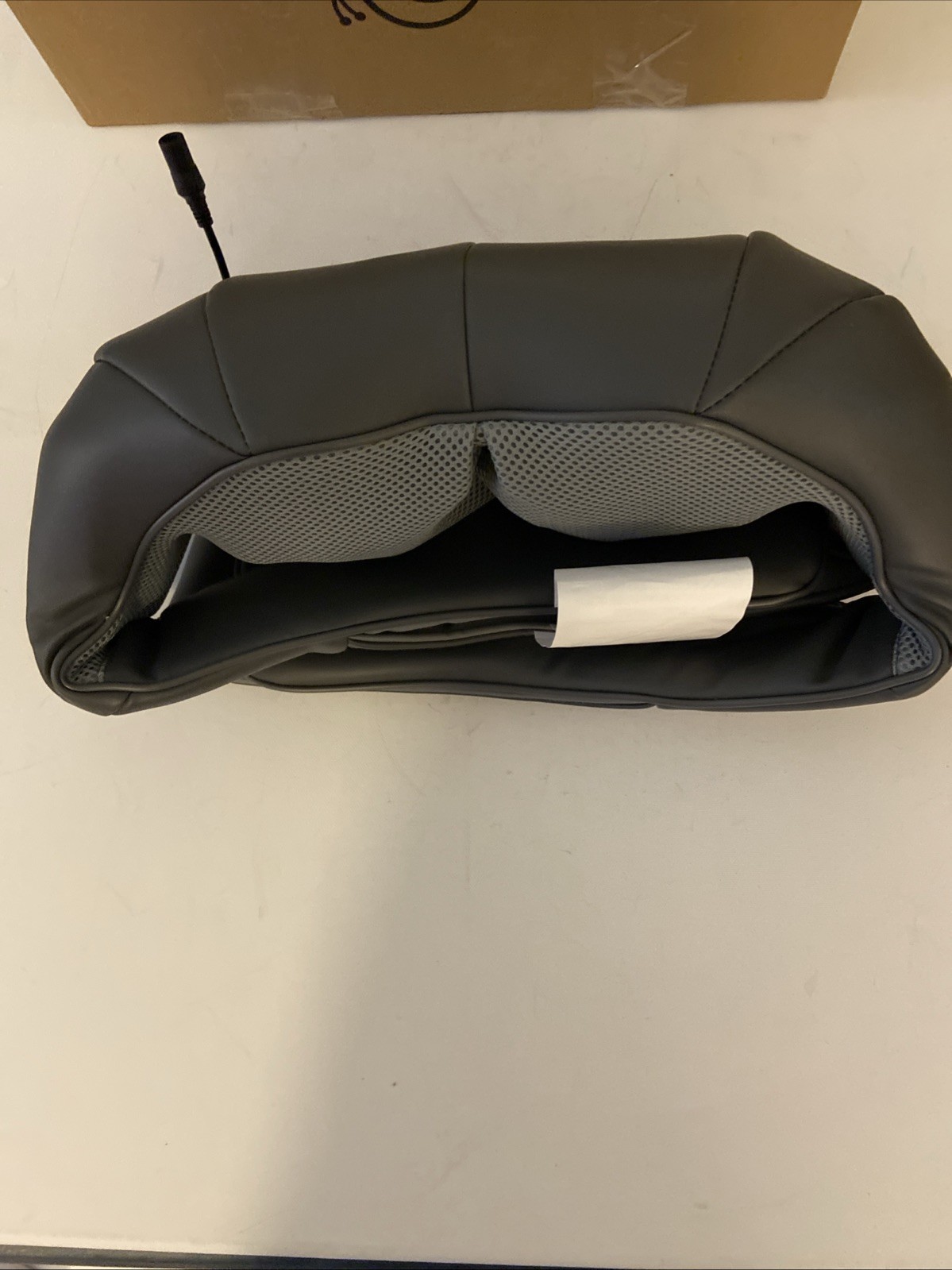 Snailax Neck & Shoulder Shiatsu Massager with Heat. Model SL-632NC-G