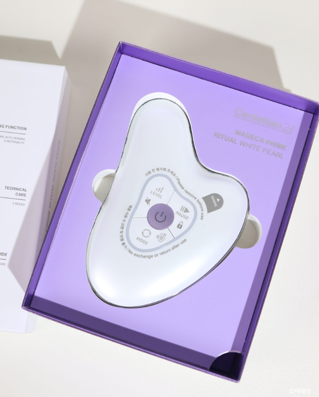 Centellian24 Madeca Prime Ritual White Pearl 4 in 1 Skin Care Device