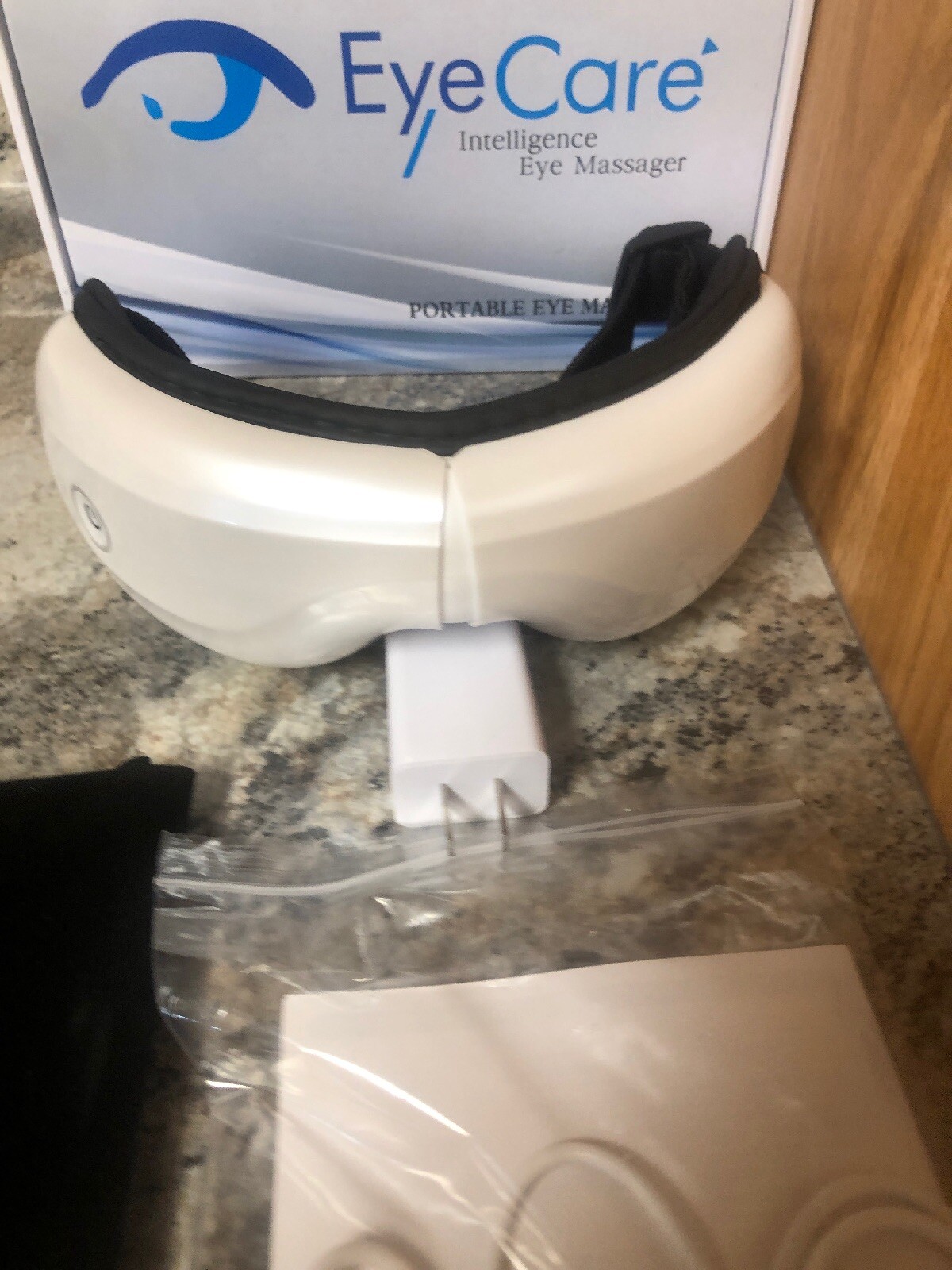 Eye Care Portable Intelligence Eye Massager Model 001 5V 3.4W