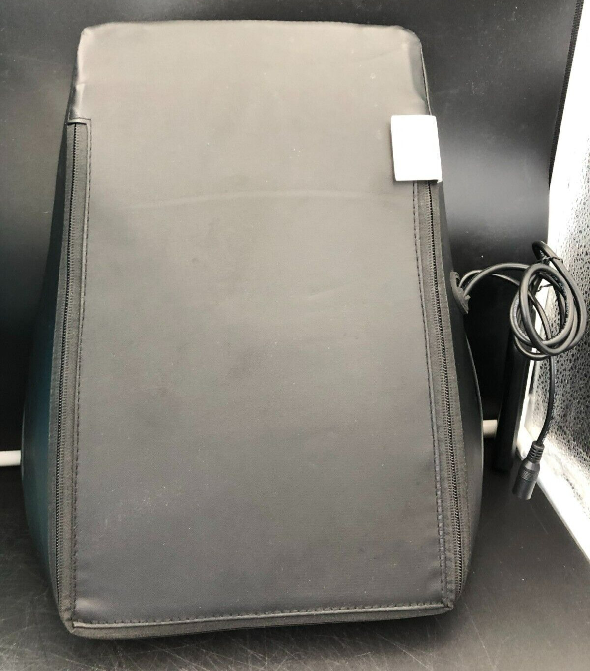 BORIWAT R7: Shiatsu Back Massage Cushion with Heat *OPEN BOX*