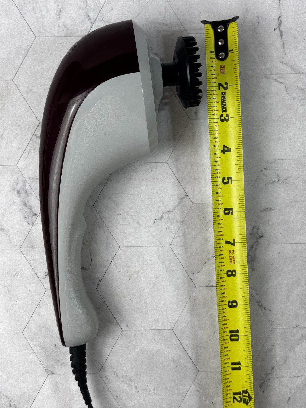 Wahl Hot /Cold Therapy Handheld Massager Full Body Massager w/ One Attachment