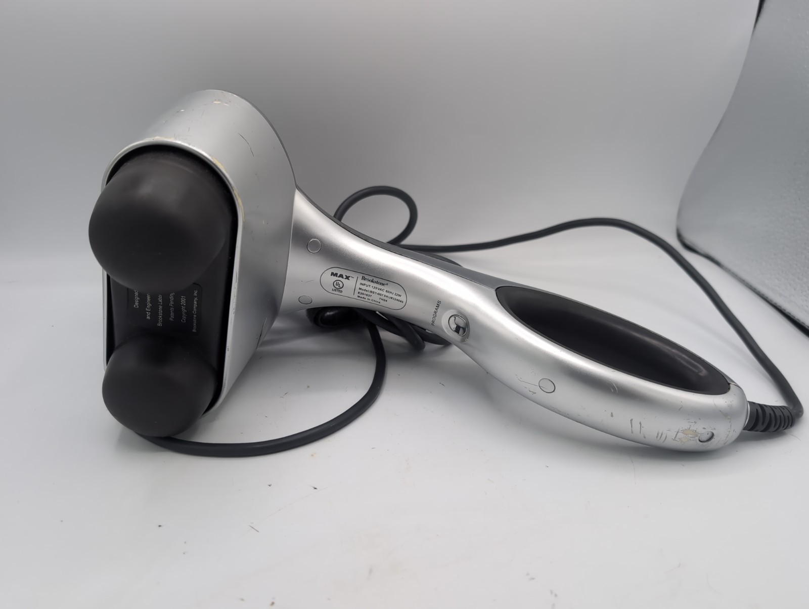 Brookstone Max BST-007 Dual Node 5 Speed 3Programs Full Body Percussion Massager