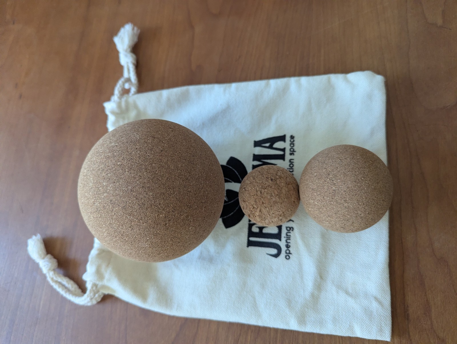 Jevalma 100% Natural Cork Ball Massage Set of 3, Deep Tissue w/ Drawstring Bag