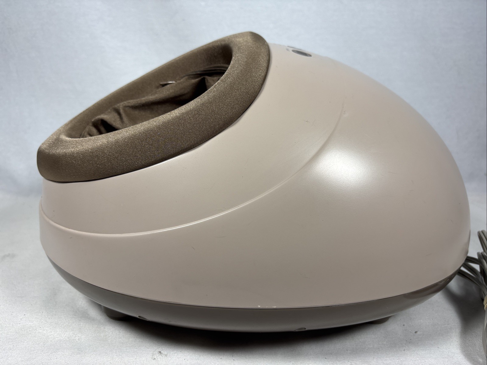 HoMedics Shiatsu Air Pro Foot Massager Heat Massage FMS-350H Kneading Tan